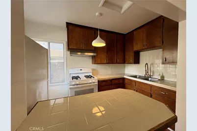 811 W Foothill #1/2, Monrovia, CA 91016 - Photo 5