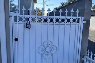 1001 S Eucalyptus Ave, Inglewood, CA 90301 - Photo 3