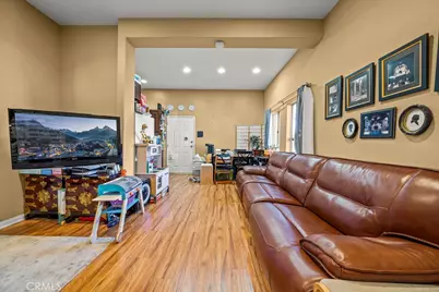 50 W Mountain, Pasadena, CA 91103 - Photo 5