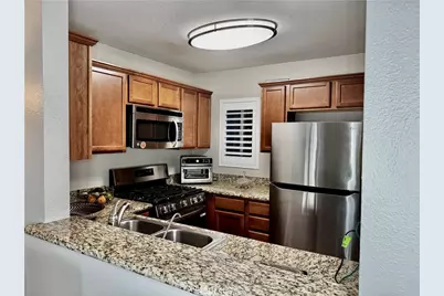 355 N Maple #121, Burbank, CA 91505 - Photo 7