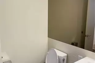 889 Francisco, Los Angeles, CA 90017 - Photo 13