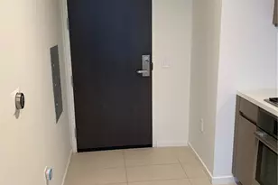 889 Francisco, Los Angeles, CA 90017 - Photo 5