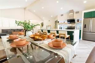 575 N Burton Way, Palm Springs, CA 92262 - Photo 11