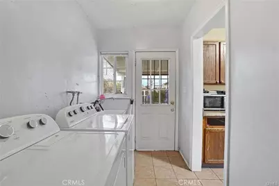 1303 1305 E Kingsley Avenue, Pomona, CA 91767 - Photo 13