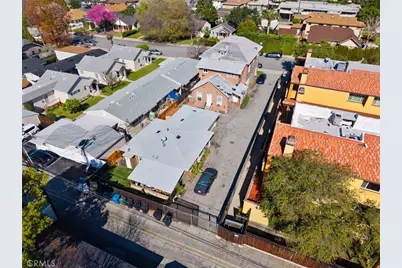 210 W Lime Avenue, Monrovia, CA 91016 - Photo 23