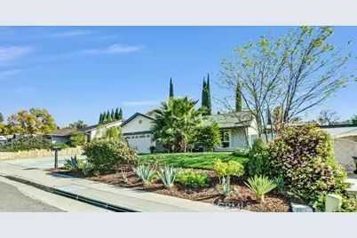 30308 Jasmine Valley, Canyon Country, CA 91387 - Photo 3
