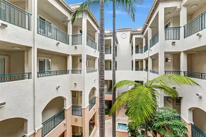 640 Camino De La Reina, San Diego, CA 92108 - Photo 3