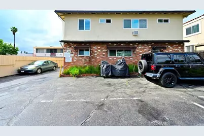 31 N Parkwood Avenue, Pasadena, CA 91106 - Photo 11