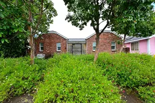 31 N Parkwood Ave, Pasadena, CA 91106 - Photo 37