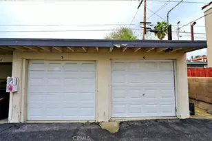 31 N Parkwood Ave, Pasadena, CA 91106 - Photo 19