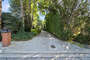 214 W Le Roy Ave, Arcadia, CA 91007 - Photo 35