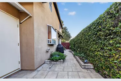 108 S Mountain #A, Monrovia, CA 91016 - Photo 43