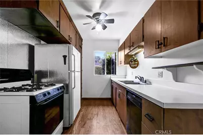 305 Raymondale Drive #L, South Pasadena, CA 91030 - Photo 13