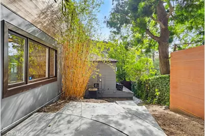 9499 Cherokee, Beverly Hills, CA 90210 - Photo 59