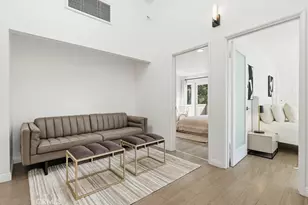 9499 Cherokee, Beverly Hills, CA 90210 - Photo 27