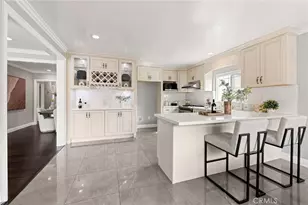 1025 S Vega St, Alhambra, CA 91801 - Photo 13