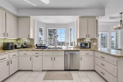 102 Mill Run, Monrovia, CA 91016 - Photo 19