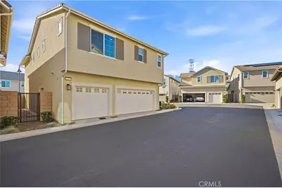 6910 Stonecrop, Fontana, CA 92336 - Photo 37