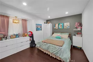 11522 Honeyglen Rd, Pacoima, CA 91331 - Photo 13