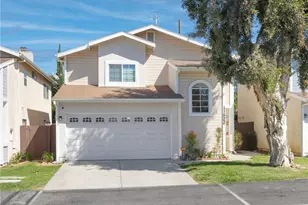 11522 Honeyglen Rd, Pacoima, CA 91331 - Photo 1