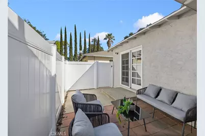 415 E Walnut Avenue, Monrovia, CA 91016 - Photo 35