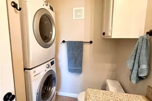 5870 Benner St, Los Angeles, CA 90042 - Photo 23