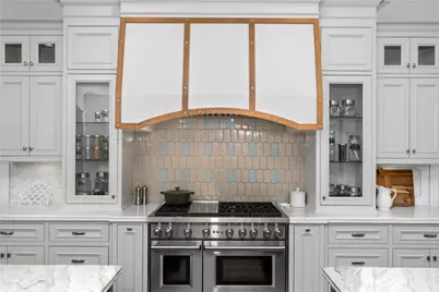 935 W Foothill Boulevard, Arcadia, CA 91006 - Photo 37