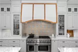 935 W Foothill Blvd, Arcadia, CA 91006 - Photo 37