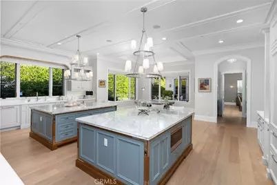 935 W Foothill Boulevard, Arcadia, CA 91006 - Photo 33