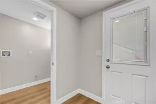 939 White Knoll Dr, Los Angeles, CA 90012 - Photo 21