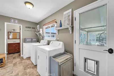 350 E Hacienda, Corona, CA 92879 - Photo 13