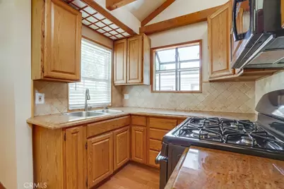 3706 4th Avenue, Glendale, CA 91214 - Photo 11