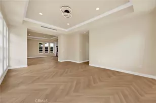 74 S Oak Ave, Pasadena, CA 91107 - Photo 5