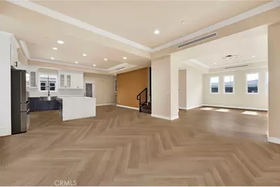 74 S Oak Avenue, Pasadena, CA 91107 - Photo 3