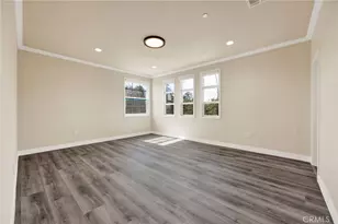 74 S Oak Ave, Pasadena, CA 91107 - Photo 11