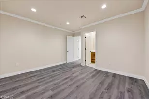 74 S Oak Ave, Pasadena, CA 91107 - Photo 9