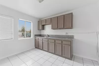 14122 Merced Avenue, Baldwin Park, CA 91706 - Photo 11