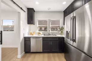 1166 N El Molino Ave, Pasadena, CA 91104 - Photo 19