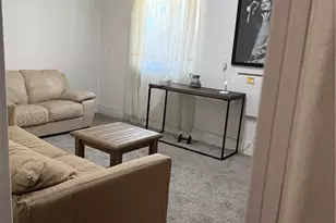 2257 Pierpont, Ventura, CA 93001 - Photo 23