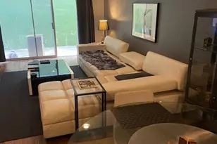 2260 N Cahuenga Blvd, Los Angeles, CA 90068 - Photo 3