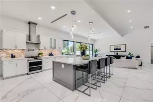 3890 Shadow Grove Rd, Pasadena, CA 91107 - Photo 17