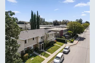 402 N Cerritos, Azusa, CA 91702 - Photo 25