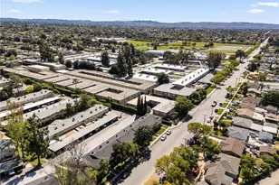 402 N Cerritos, Azusa, CA 91702 - Photo 31