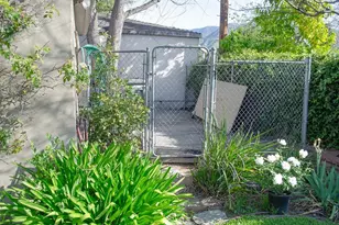 2151 E Mountain St, Pasadena, CA 91104 - Photo 23