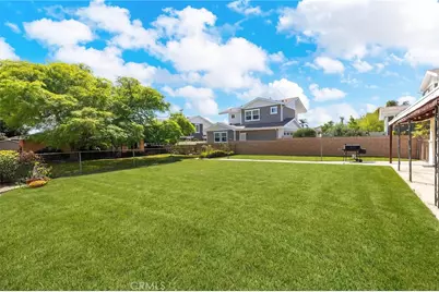 526 E Olive Avenue, Monrovia, CA 91016 - Photo 7