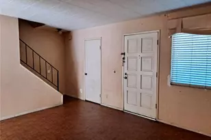 1047 E Huntington Dr, Monrovia, CA 91016 - Photo 7