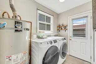 13627 De Alcala, La Mirada, CA 90638 - Photo 19