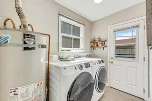 13627 De Alcala, La Mirada, CA 90638 - Photo 19