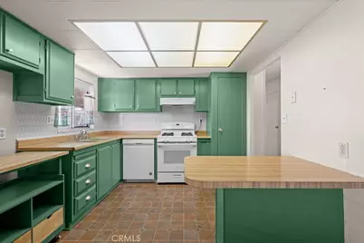 6741 Lincoln #15, Buena Park, CA 90620 - Photo 11