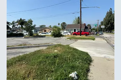 208 W Highland, San Bernardino, CA 92405 - Photo 3